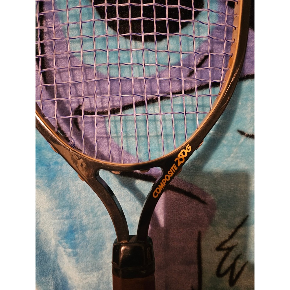 Ektelon Racquetball Racquet Set Marathon Graphite & Composite 250G with Covers - Picture 4 of 12